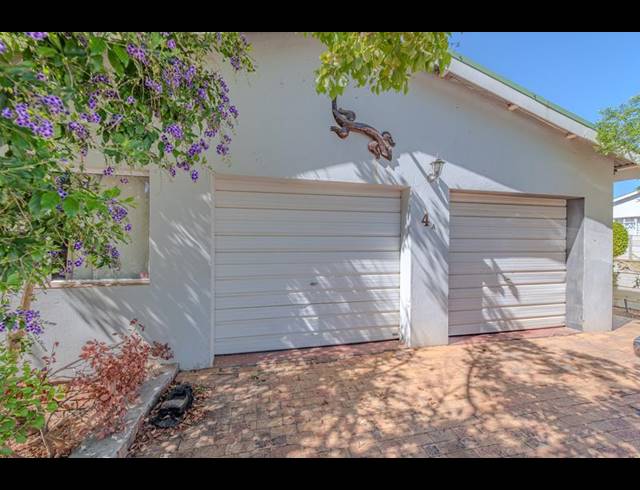 3 BEDROOM HOUSE FOR SALE IN RIVIERSONDEREND